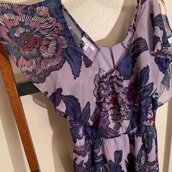 Floral dress - Picture 2 of 3